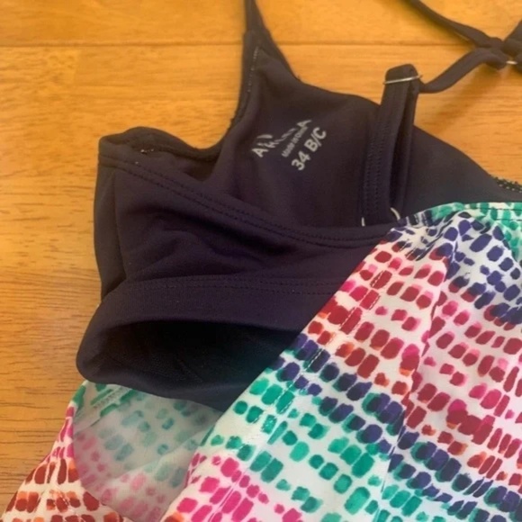 Athleta Moxie Collection Tankini Swim Top Pink Navy Bra Strap UPF 50, Size 34B C - Picture 9 of 11